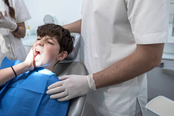 Best Emergency Broken Tooth Repair in Spring Grove, IL